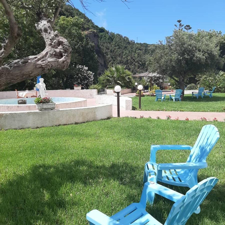 Hotel Parco Delle Rose 아쿠아페사 외부 사진