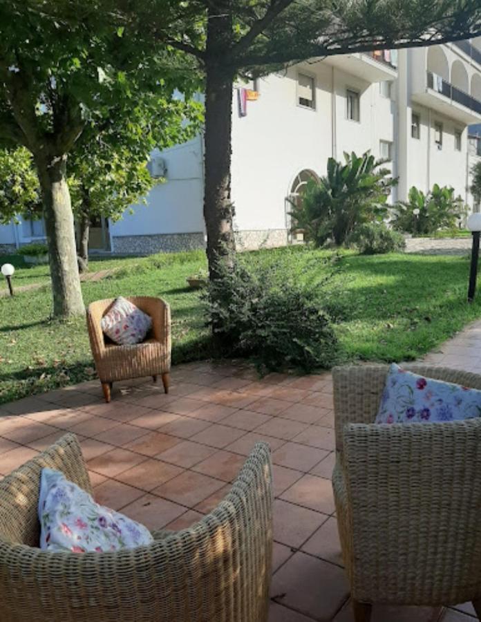 Hotel Parco Delle Rose 아쿠아페사 외부 사진